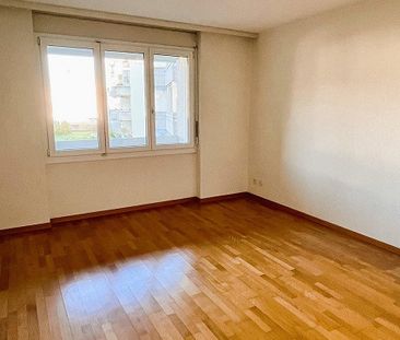 2.5-Zimmerwohnung an Toplage beim Thunersee - Photo 6