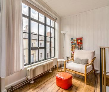 2 bedroom end of terrace house to rent - Photo 3