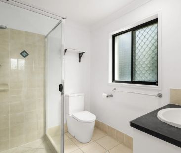 Family Home with Solar Electricity - Photo 4