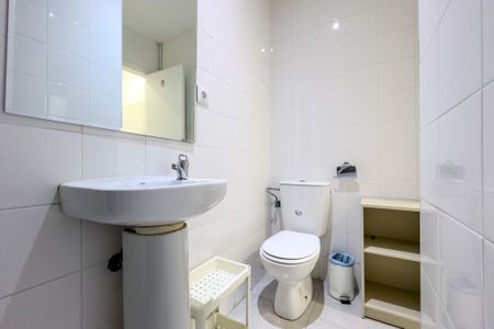 Room in the heart of Barcelona - Photo 4