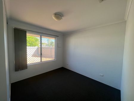 Two Bedroom Unit in Larapinta - Photo 5