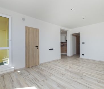 Pronájem bytu 1+1 36 m² - Photo 1