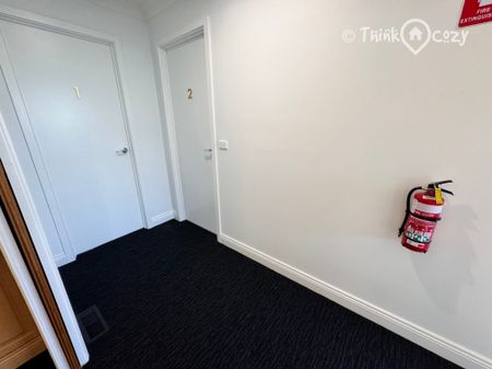 Sunshine West - Photo 4