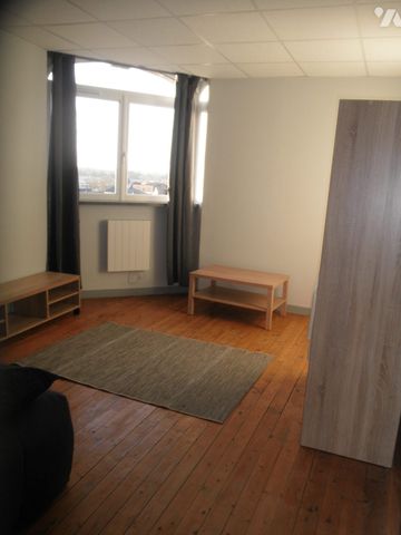 STUDIO MEUBLE / CENTRE-VILLE - Photo 2