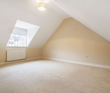 St Christophers Road, Haslemere, Surrey, GU27 - Photo 5