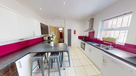 5 bedroom house to rent - Photo 3