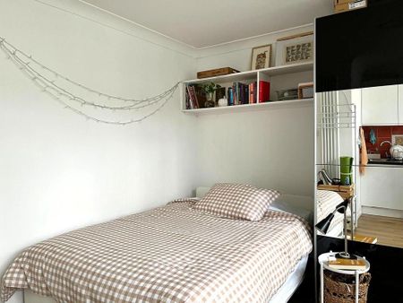 Studio to rent - Photo 5