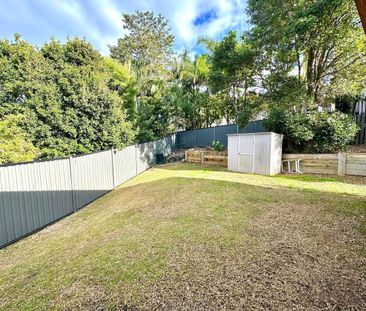 6 Wadkins Court, Parkwood, Qld 4214 - Photo 3