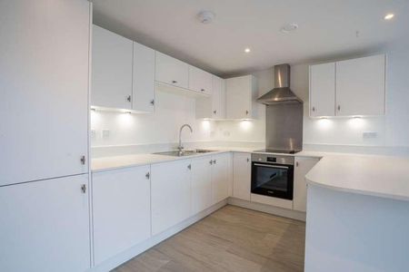 Milton Mount, Old Road East, Gravesend, Kent, DA12 - Photo 3