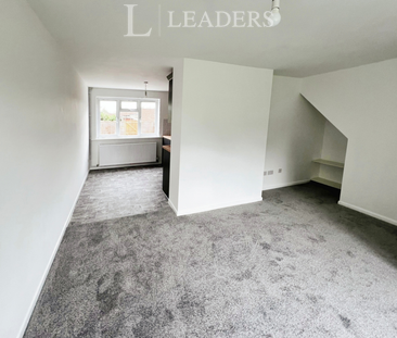 3 bedroom terraced house to rent - Photo 2