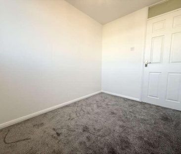 Yew Tree Gardens, Birchington, CT7 - Photo 4