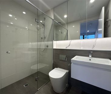 210/408 Spencer Street - Photo 5