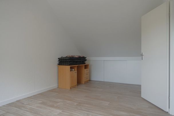 Crosestein - Photo 1