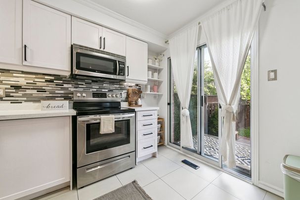 For Lease - 665 Fothergill Boulevard, Burlington, Ontario - Photo 1