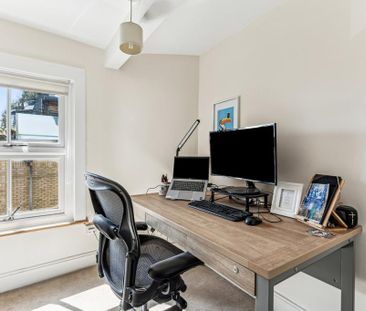 1 bedroom flat to rent - Photo 6