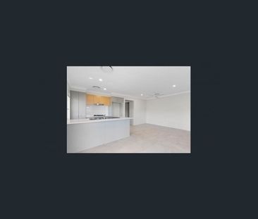 Modern 3-Bedroom Duplex - Photo 5