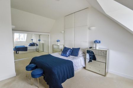 3 bedroom semi-detached house to rent - Photo 2