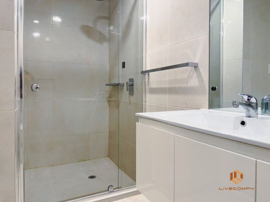 Adelaide CBD - Photo 1