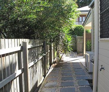 Immaculately Presented Townhouse - Rent Due to Increase from 13th J... - Photo 6