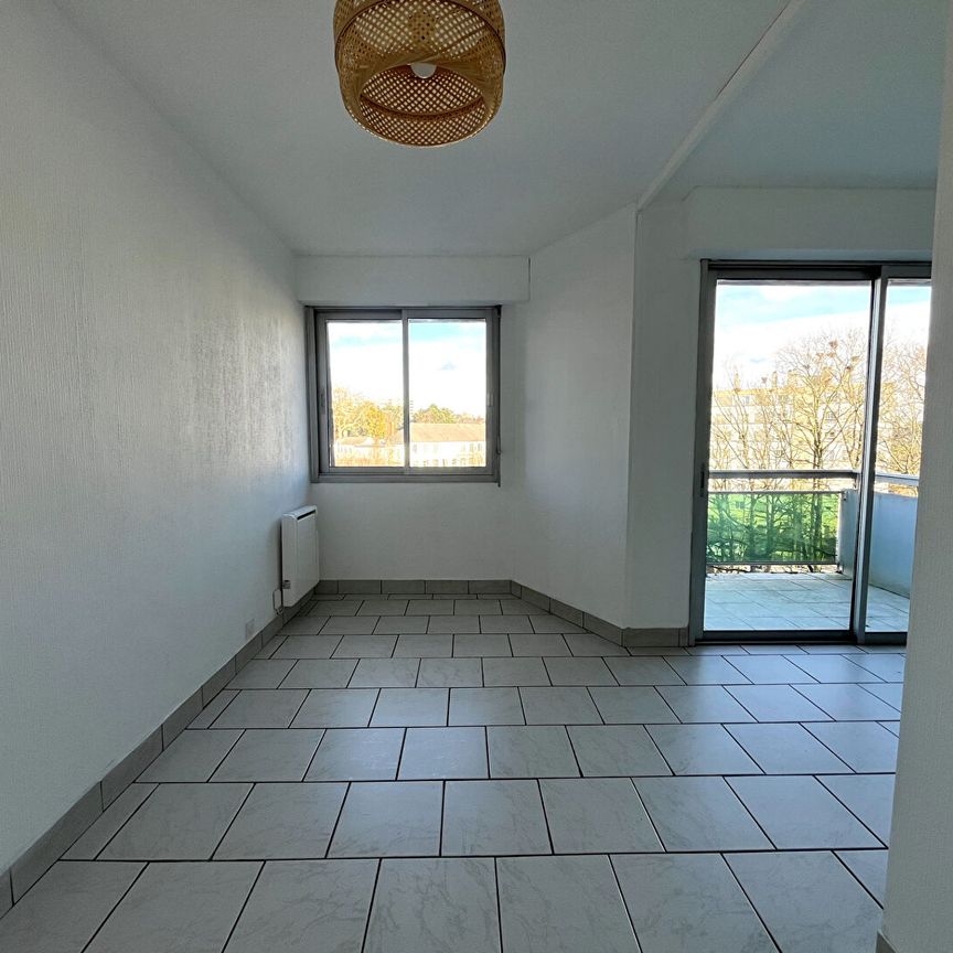 Location appartement 1 pièce, 29.00m², Cholet - Photo 1