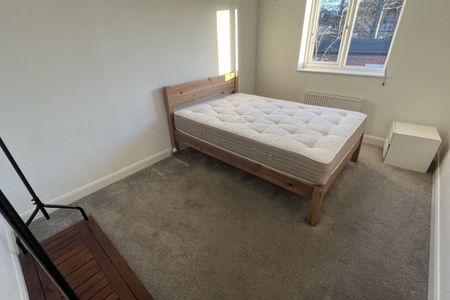 Pearsons Way - Photo 4