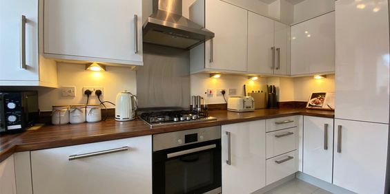 Redstart Croft, Bracknell Redstart Croft, Bracknell - Photo 3