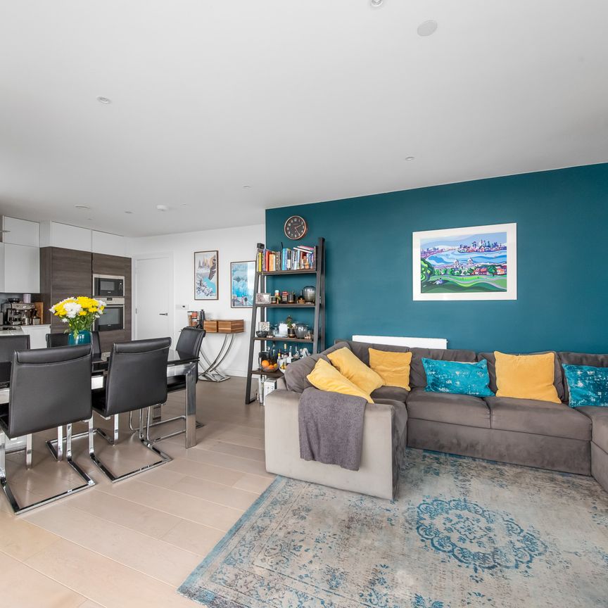 River Gardens Walk, Greenwich, SE10, London - Photo 1