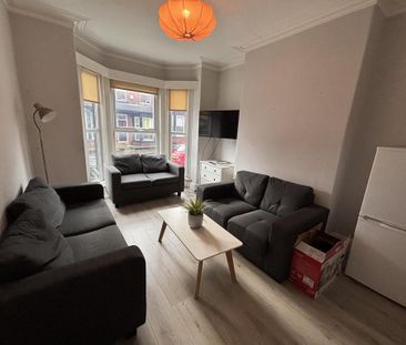 4 bedroom house to rent - Photo 1