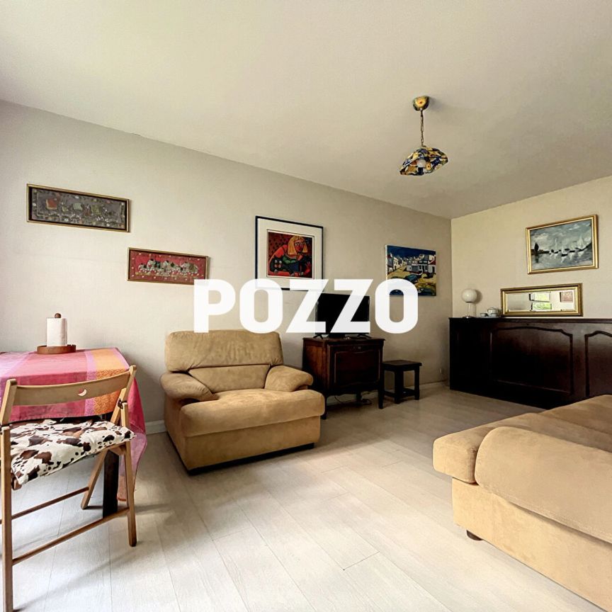 LOCATION d'un appartement meublé 1 pièce (27 m²) à DEAUVILLE - Photo 1