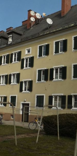 3-Zimmer-Wohnung im Dachgeschoss - Photo 2