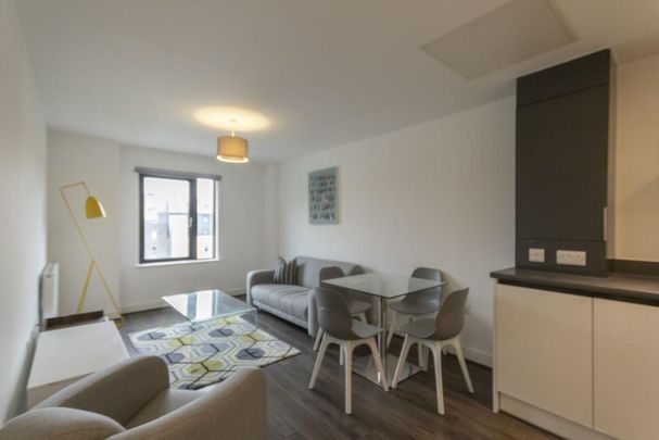 2 bedroom apartment to rent - Photo 1