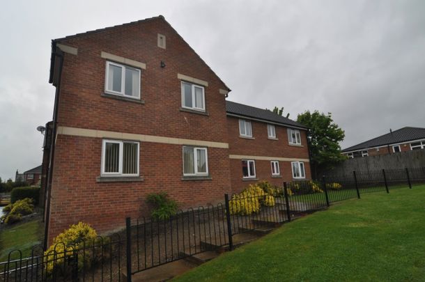 Priory Court, Monk Bretton - Photo 1