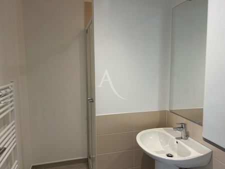 Location Appartement 1 pièce 37m² - Photo 5