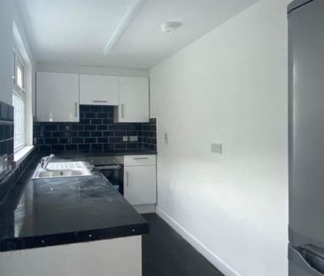 18 Hatton Drive, Belfast, BT6 9BD - Photo 4
