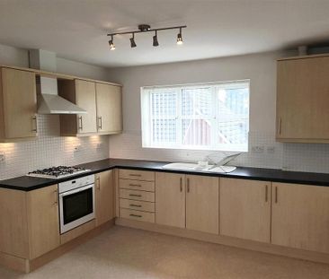 2 bedroom apartment to rent - Photo 4