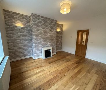 2 bedroom terraced house to rent - Photo 1