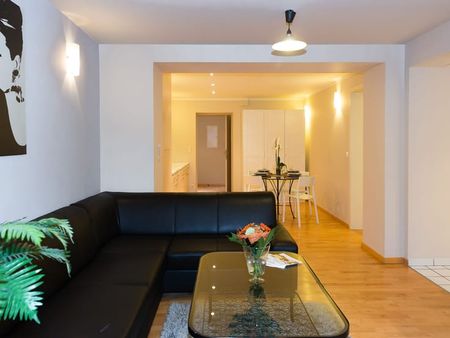 Appartement te huur - Foto 2