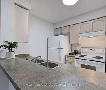 W of Yonge/ Park Home Ave Bright 2Bdrm Open Concept Near Subway, Shop - Photo 3