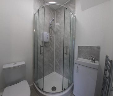 4 bedroom house to rent - Photo 3