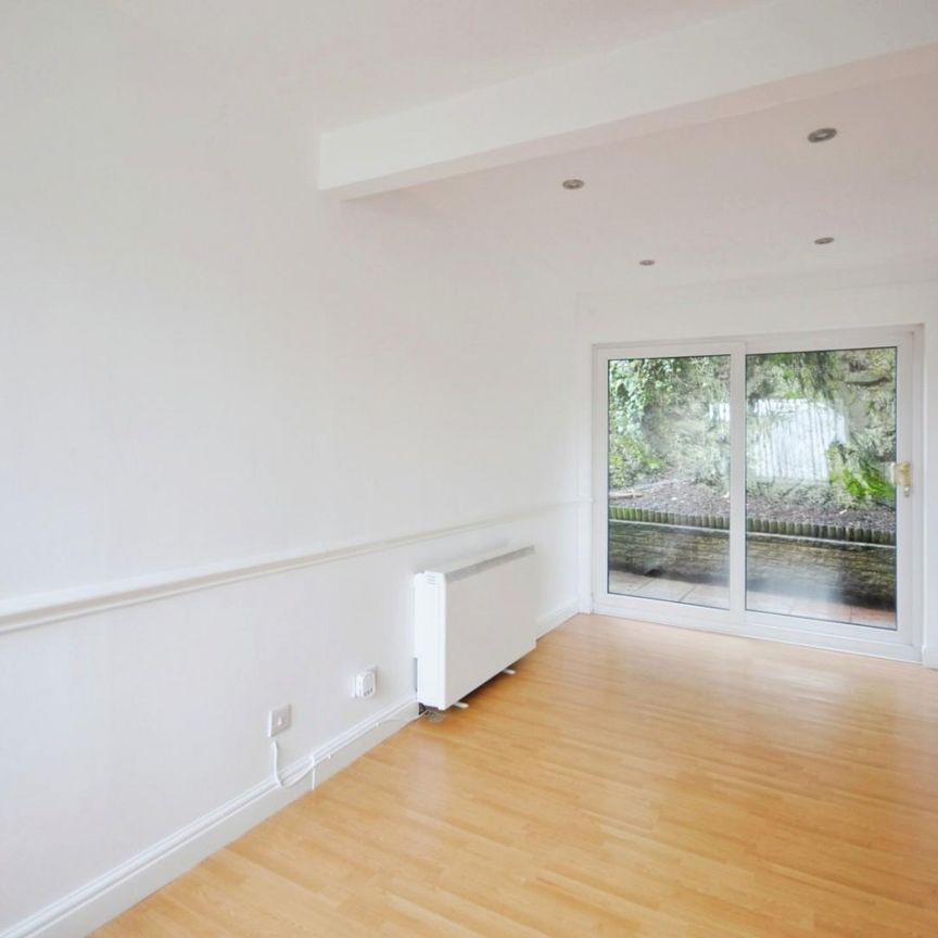 2 bedroom House To Let - Photo 1