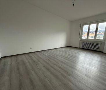 FINO A 3 MESI GRATUITI - 4.5 locali ristrutturato a Chiasso - Foto 3