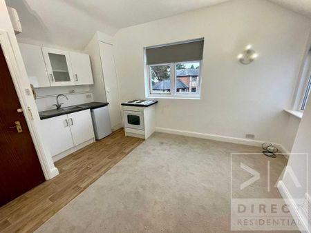 Studio to rent - Photo 3