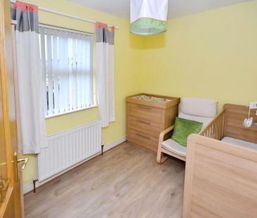 3 Mornington View, Lisburn, BT28 2WS - Photo 4