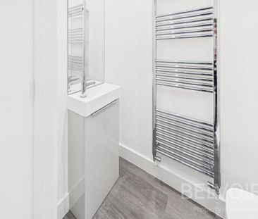 4 bedroom semi-detached house to rent - Photo 4