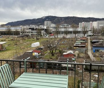 APPARTEMENT DE 3 PIÈCES À ZURICH, MEUBLÉ, TEMPORAIRE - Photo 1