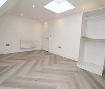 3 bedroom apartment to rent - Photo 2