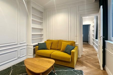 Appartement à louer rue de Rivoli, Paris 1er - Photo 2