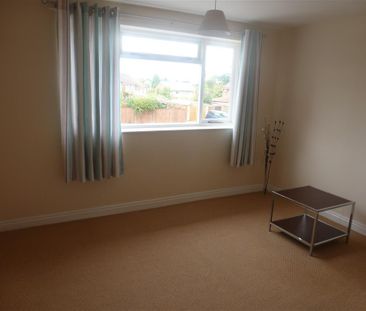 NewZealandLane, Duffield, BELPER - Photo 1