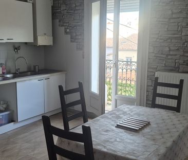 Location Appartement 3 pièces 72m² NARBONNE 11100 - Photo 3