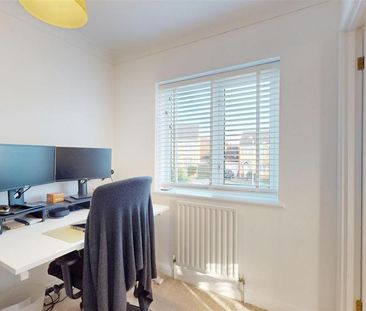 3 bedroom detached house to rent - Photo 3